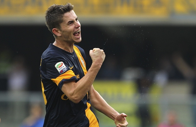 Jorginho thời còn khoác áo Verona.