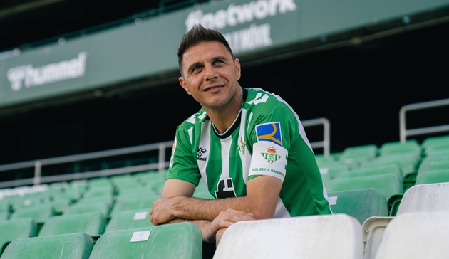 Joaquin đã quyết định giã từ sự nghiệp cầu thủ.