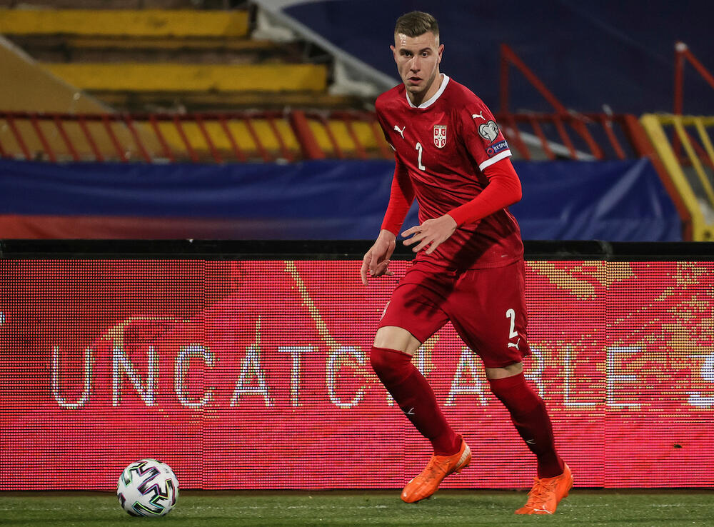 Ảnh bài viết Juve & Roma tranh nhau tuyển thủ Serbia