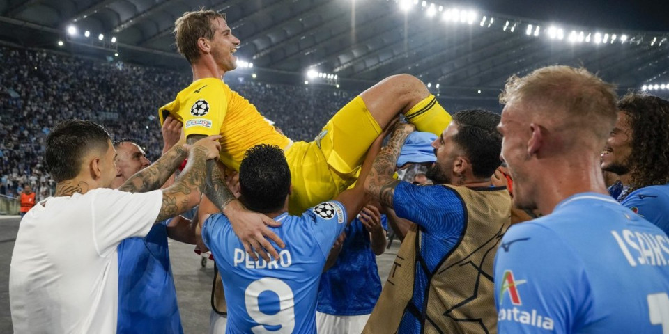 Ảnh bài viết Học theo Tottenham, M.U nhắm thủ môn từ Serie A