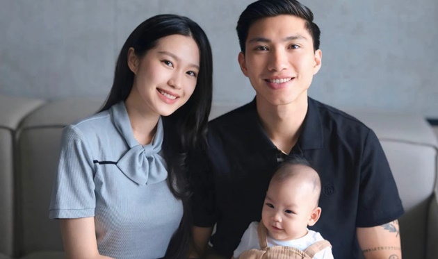 Ảnh bài viết Đoàn Văn Hậu và bà xã xinh đẹp khoe bức ảnh đặc biệt