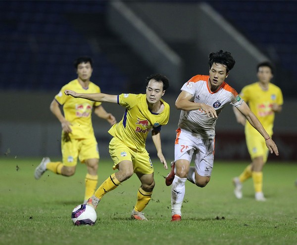 Ảnh bài viết Nhìn Hải Phòng, HAGL có chạnh lòng?