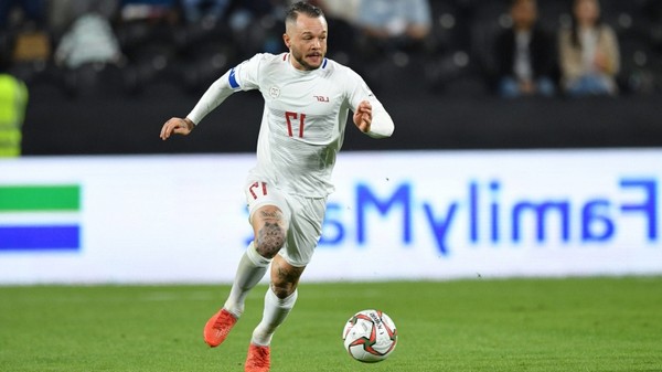 Stephan Schrock là nhạc trưởng của ĐT Philippines.