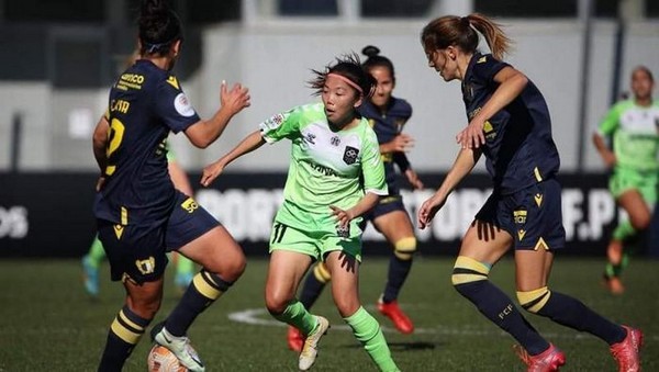 Huỳnh Như chưa ghi bàn sau 4 trận liên tiếp tại Lank FC.