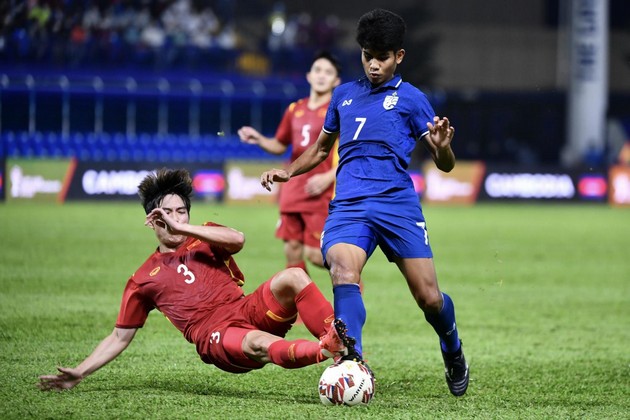 Channarong Promsrikaew là nhân tố quan trọng của U22 Thái Lan.