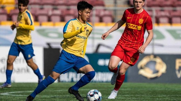 Ảnh bài viết Sao Việt kiều Đan Mạch muốn cống hiến cho ĐT Việt Nam; Ngọc Hải khoe khoác áo Seoul E-Land