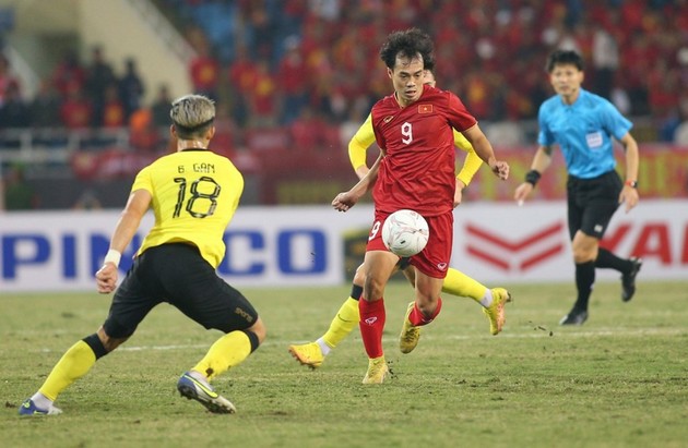 Ảnh bài viết Văn Toàn gặp cú sốc tại Hàn Quốc; Thái Lan bị FIFA "sờ gáy"