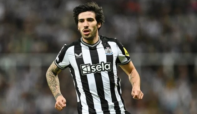 Sandro Tonali vừa vướng phải cáo buộc cá cược bất hợp pháp.