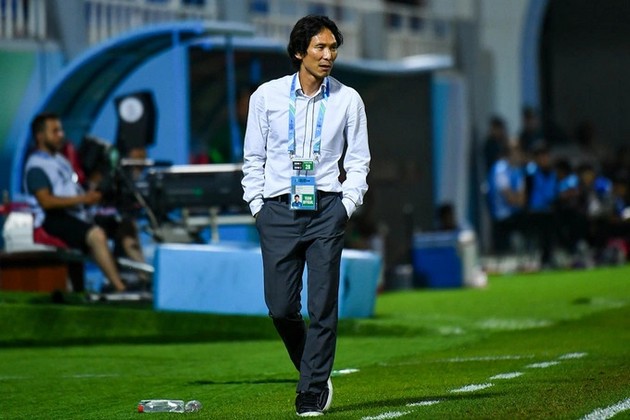 HLV Gong Oh-kyun đòi CAHN bồi thường hợp đồng 'khủng'.