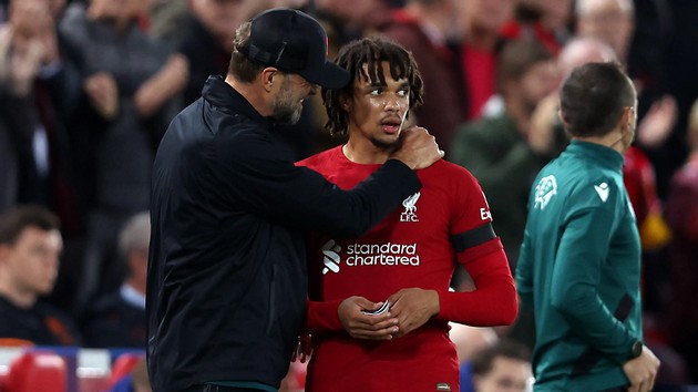 Ảnh bài viết Liverpool tan hoang, Klopp chơi với 'lửa'