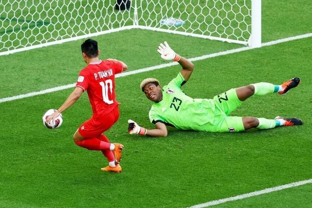 Ảnh bài viết "Onana Nhật Bản" ám ảnh ĐT Việt Nam; Báo Indo ngán Quang Hải