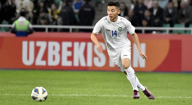 Abbosbek Fayzullaev được mệnh danh là "Messi Uzbekistan".