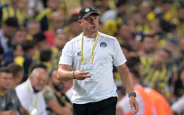 Ảnh bài viết Thầy cũ Nguyễn Filip muốn dẫn dắt ĐT Việt Nam; 'Thẻ đỏ của Ngọc Thắng là do thói quen xấu'