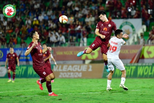 Ảnh bài viết Ngoại binh tỏa sáng phút 90+5, Bình Định thoát thua Hải Phòng