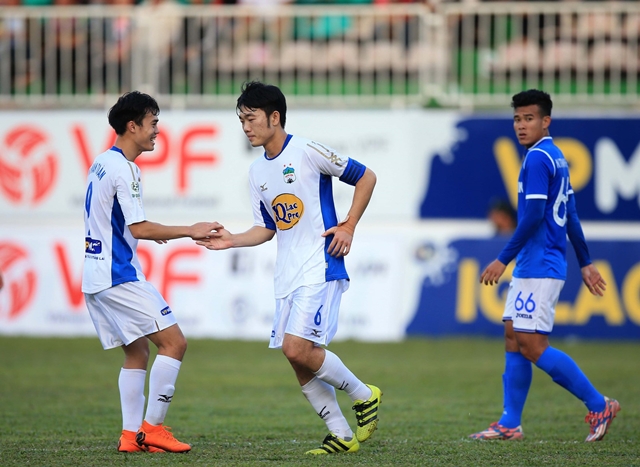 Ảnh bài viết Đấu sớm vòng 16 V-League 2018: Văn Toàn, Công Phượng giúp HAGL đè bẹp Than Quảng Ninh