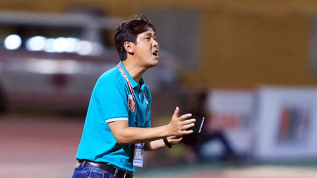 Minh Phương muốn V-League tạm dừng.