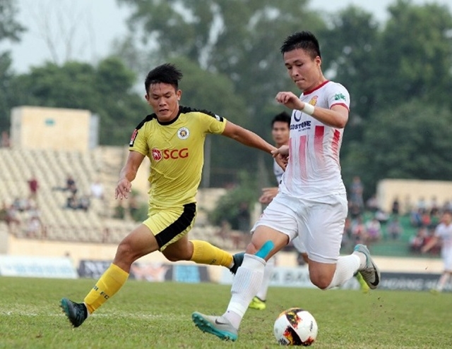 Đinh Viết Tú chia tay Nam Định sau 14 năm gắn bó.