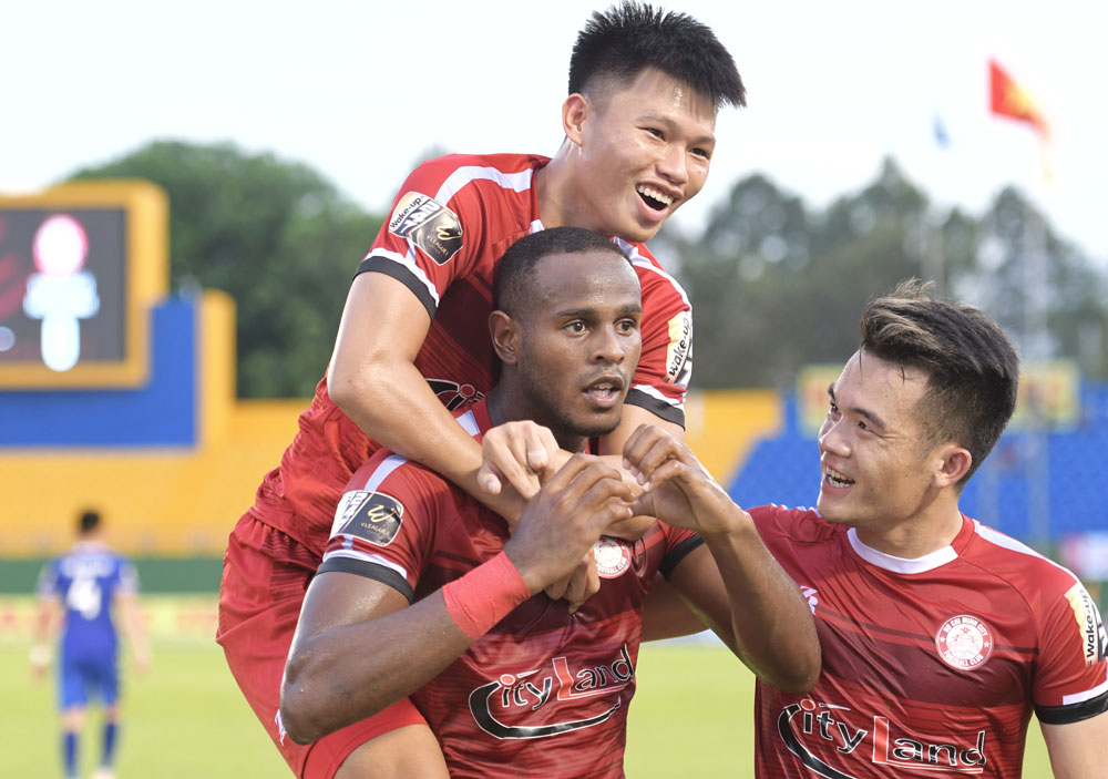 Ảnh bài viết Tổng hợp vòng 5 V-League 2019: Văn Toàn giúp HAGL ngắt mạch thua
