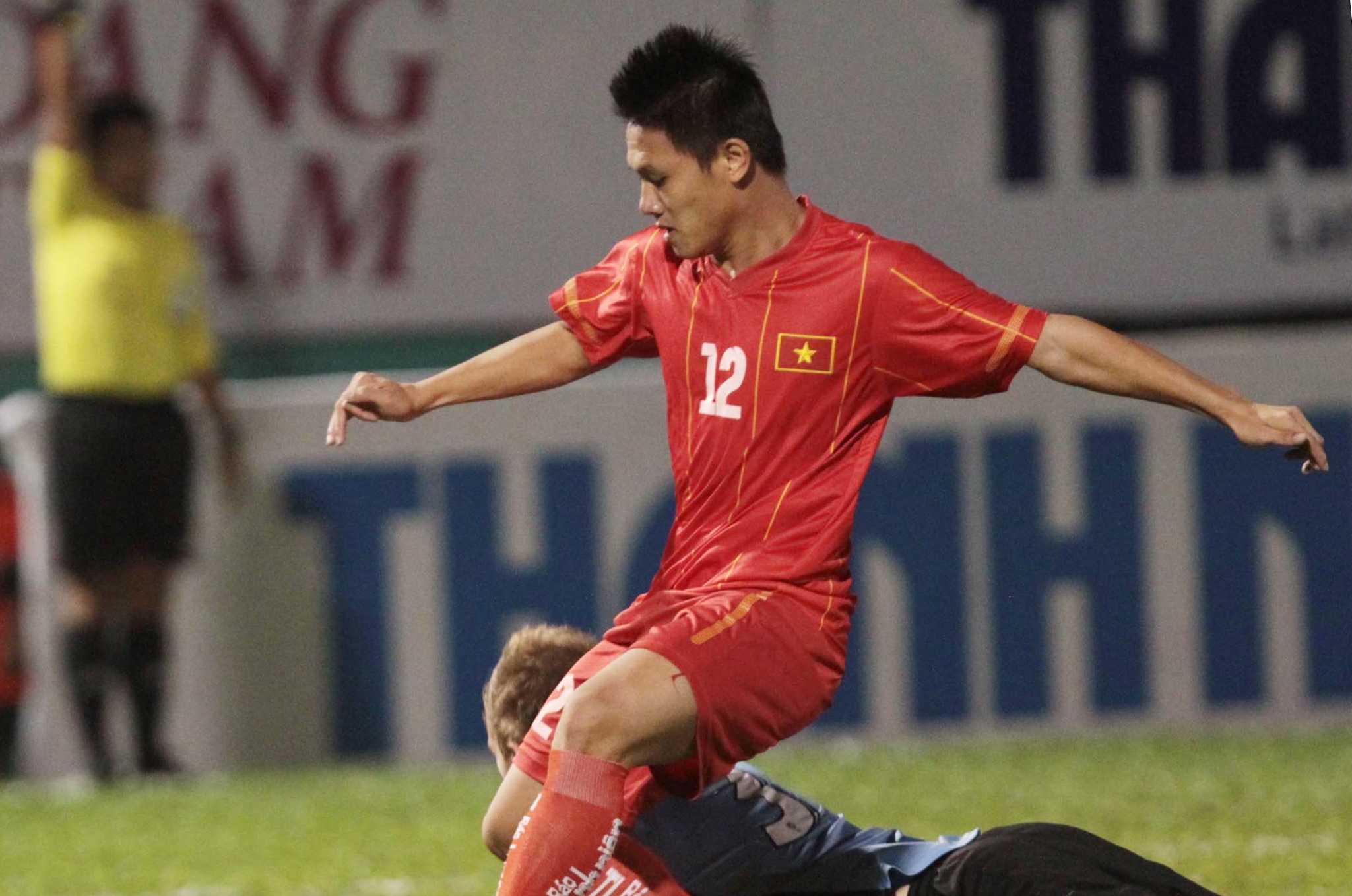 Đình Bảo gia nhập Sài Gòn FC.