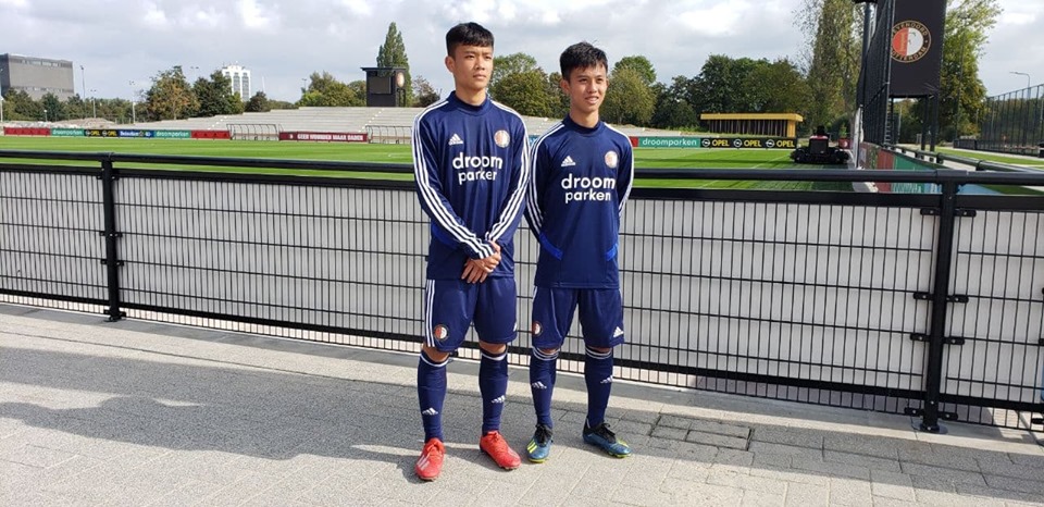 Việt Hoàng và Vĩnh Nguyên được tập luyện cùng U17 CLB Feyenoord. Ảnh: CLB HAGL.