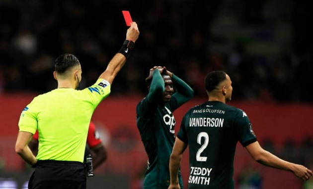 Ảnh bài viết Nice 2-1 Monaco: Bước ngoặt thẻ đỏ, đội bóng công quốc lỡ ngôi đầu