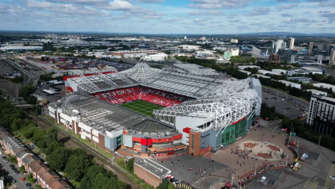 Ảnh bài viết Man Utd trì hoãn quyết định xây sân mới: Thận trọng quá mức?