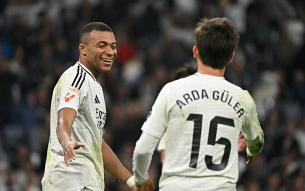 Ảnh bài viết Mbappe nổ súng trở lại, Real Madrid sắp bắt kịp Barca