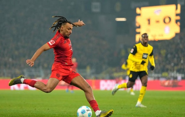 Ảnh bài viết Sự trùng hợp ngọt ngào khi Sacha Boey gặp lại Kompany tại Bayern Munich