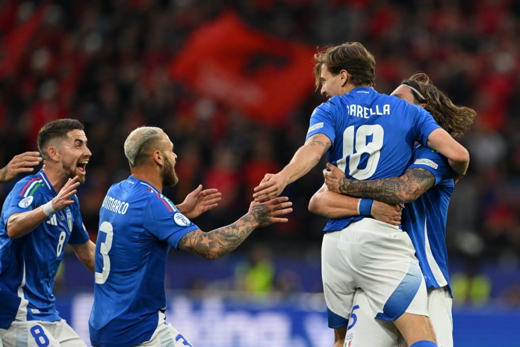 Ảnh bài viết "Italia và Tây Ban Nha không chênh nhau quá nhiều"