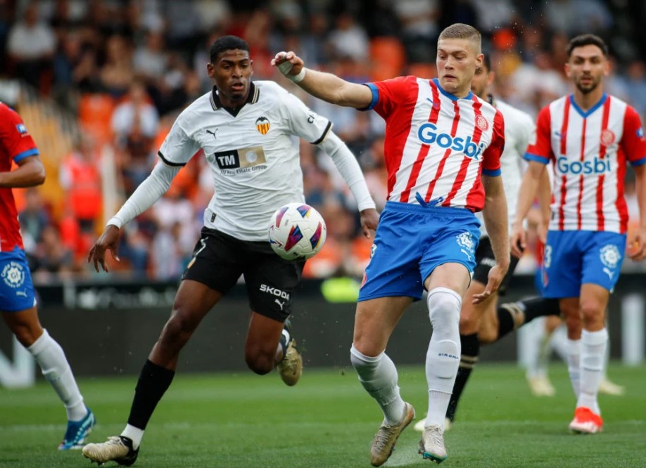 Ảnh bài viết Artem Dovbyk là ai mà khiến Arsenal theo đuổi?