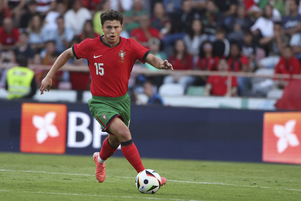 Ảnh bài viết 150 triệu euro thay đổi bộ mặt Liverpool mùa tới