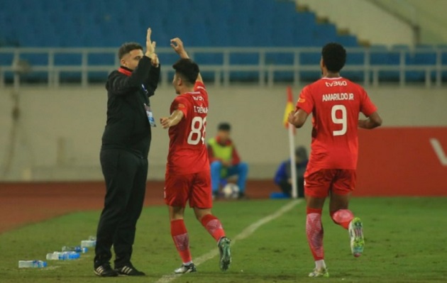 Ảnh bài viết Quang Hải kiến tạo đẹp mắt, Công an Hà Nội vẫn trắng tay ở Derby Thủ đô