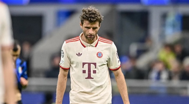 Ảnh bài viết Kompany tôn vinh Muller: Huyền thoại Bayern chiến đấu đến phút cuối