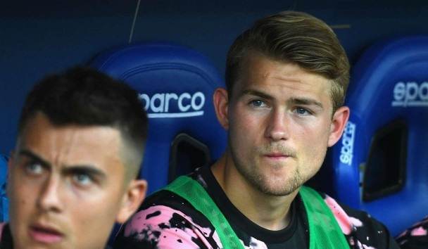 Ảnh bài viết Juve & Milan lo ngại khi M.U quan tâm đến de Ligt