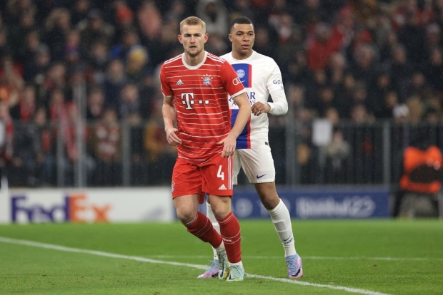 De Ligt đang không vui tại Bayern.