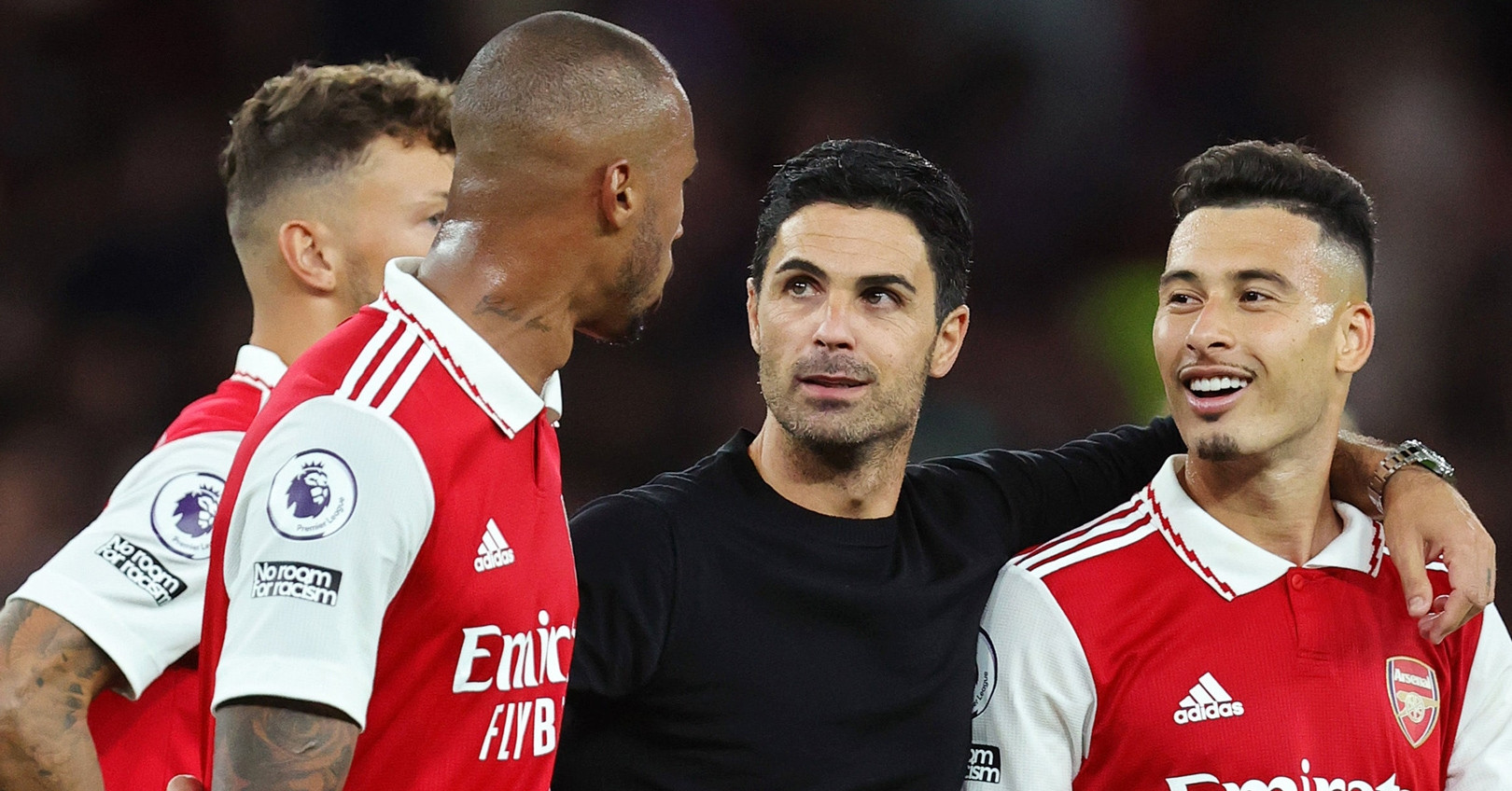 Arsenal chắc chắn không muốn năm thứ 2 liên tiếp hụt mất cúp bạc Premier League.