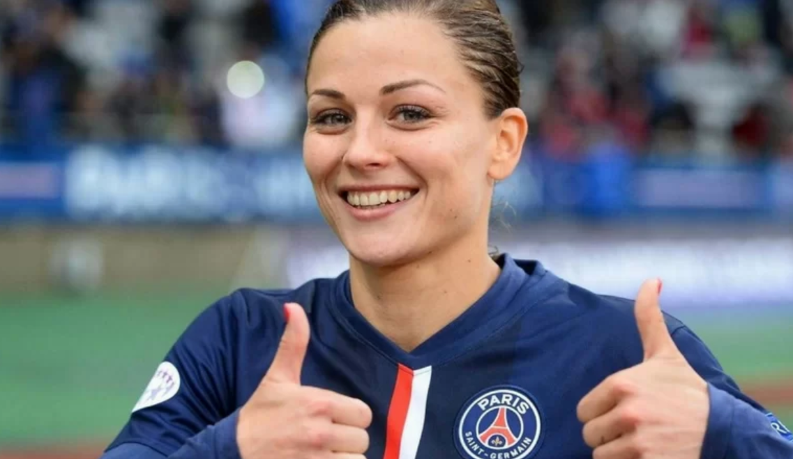 Laure Boulleau gắn bó với PSG trong 13 năm.