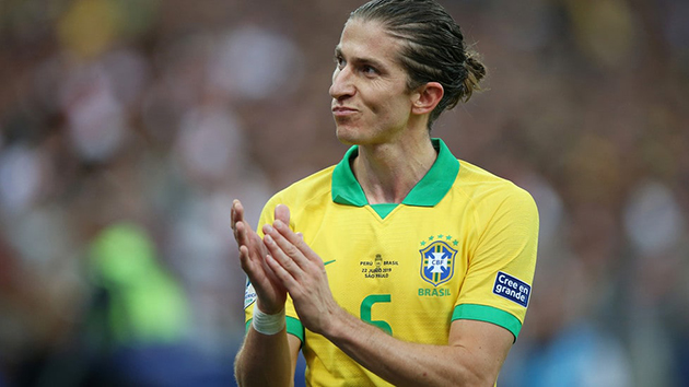 5/ Filipe Luis: Hậu vệ người Brazil rời Wanda Metropolitano cuối mùa giải 2018/2019 chung với những công thần khác như Juanfran, Diego Godin.