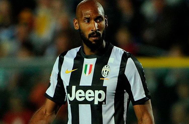 10/ Nicolas Anelka: Tiền đạo người Pháp gia nhập Juventus trong kỳ chuyển nhượng mùa đông mùa giải 2012/2013. Anh chỉ gắn với đội bóng thành Turin 6 tháng trước khi ra đi. Một thương vụ thất bại của Juventus.