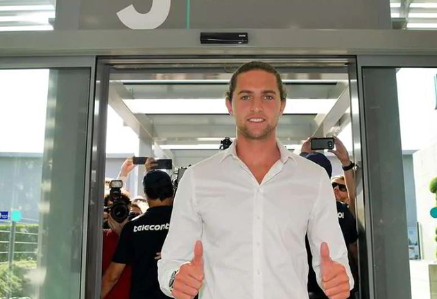 13/ Adrien Rabiot: Cựu tiền vệ của PSG là cái tên người Pháp mới nhất gia nhập Juventus. Anh đến đội bóng thành Turin dưới dạng chuyển nhượng tự do.