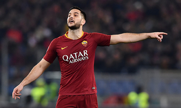 Sau một mùa giải thất bại, Napoli đã quyết tâm tăng cường mạnh mẽ lực lượng nhằm cạnh tranh với Juventus. Họ đã kích hoạt thương vụ lớn đầu tiên mang tên Kostas Manolas đến từ AS Roma.