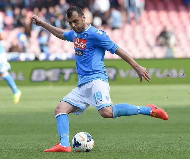 5/ Goran Pandev (2011): Chân sút người Macedonia gia nhập Napoli từ mùa hè 2011. Sau 3 mùa thi đấu cho Napoli, anh ghi được 22 bàn thắng. Hè năm 2014, Goran Pandev quyết định nói lời chia tay để chuyển đến Galatasaray.