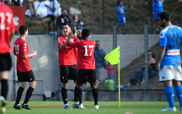 ...nhưng đã bị đội bóng hạng dưới thắng ngược 2-1 bằng các bàn thắng của Massimo Coda và Dejan Vokic. Trận giao hữu tiếp theo của CLB Napoli sẽ diễn ra vào ngày 20/7, gặp Fiorentina.