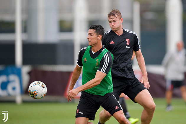 Trung vệ Matthijs de Ligt bắt đầu cho thấy sự hòa nhập với CLB mới.