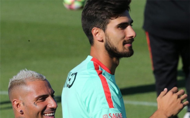 Ảnh bài viết Tân binh của Barca dính Virus FIFA