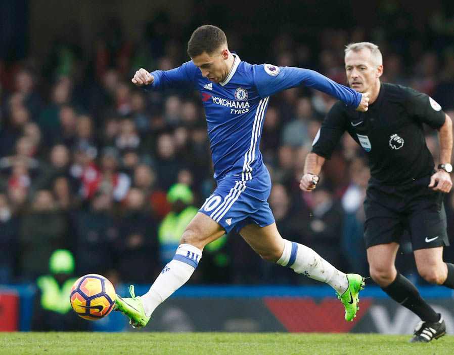 20. Eden Hazard (Chelsea) - 55