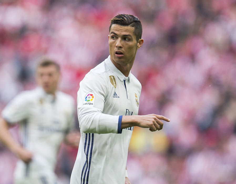 1. Cristiano Ronaldo (Real Madrid) - 76 triệu bảng.