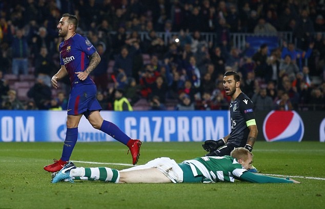 Ảnh bài viết Mathieu phản lưới nhà, Barca dễ dàng hạ gục Sporting CP