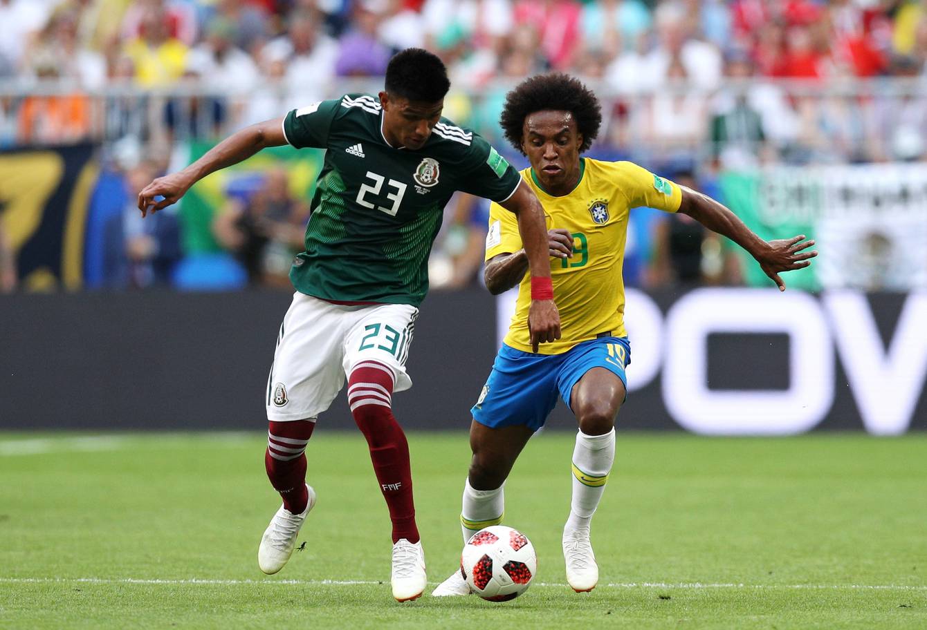 Gallardo - 7: Chơi ấn tượng khi phong tỏa thành công Gabriel Jesus.