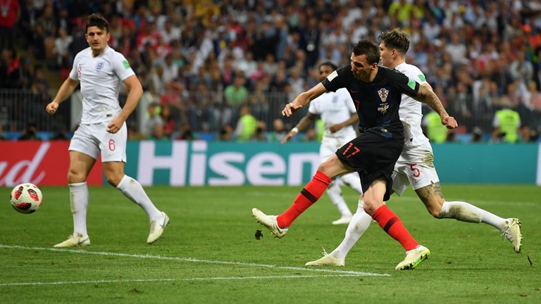 Mandzukic khiến tuyển Anh ôm hận trong hiệp phụ.